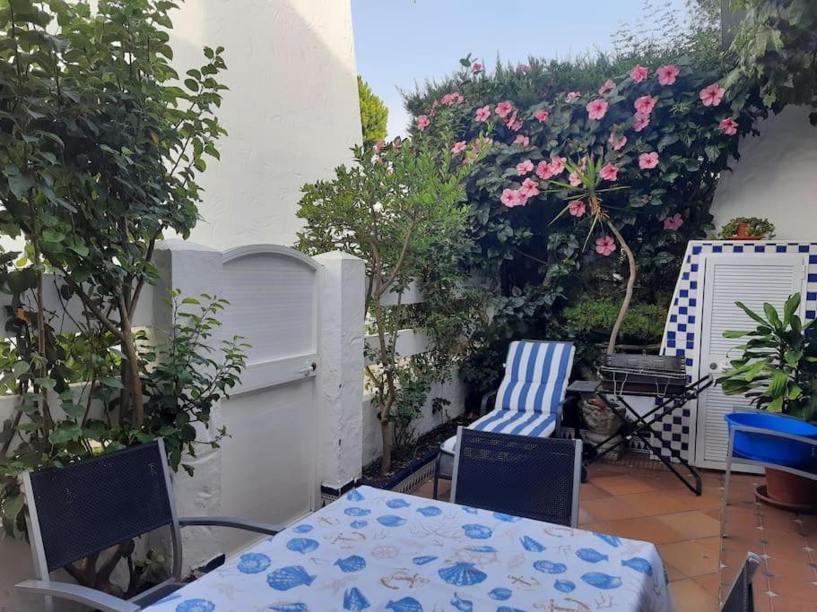Amplio Apartamento En La Barrosa Novo Sancti Petri Εξωτερικό φωτογραφία